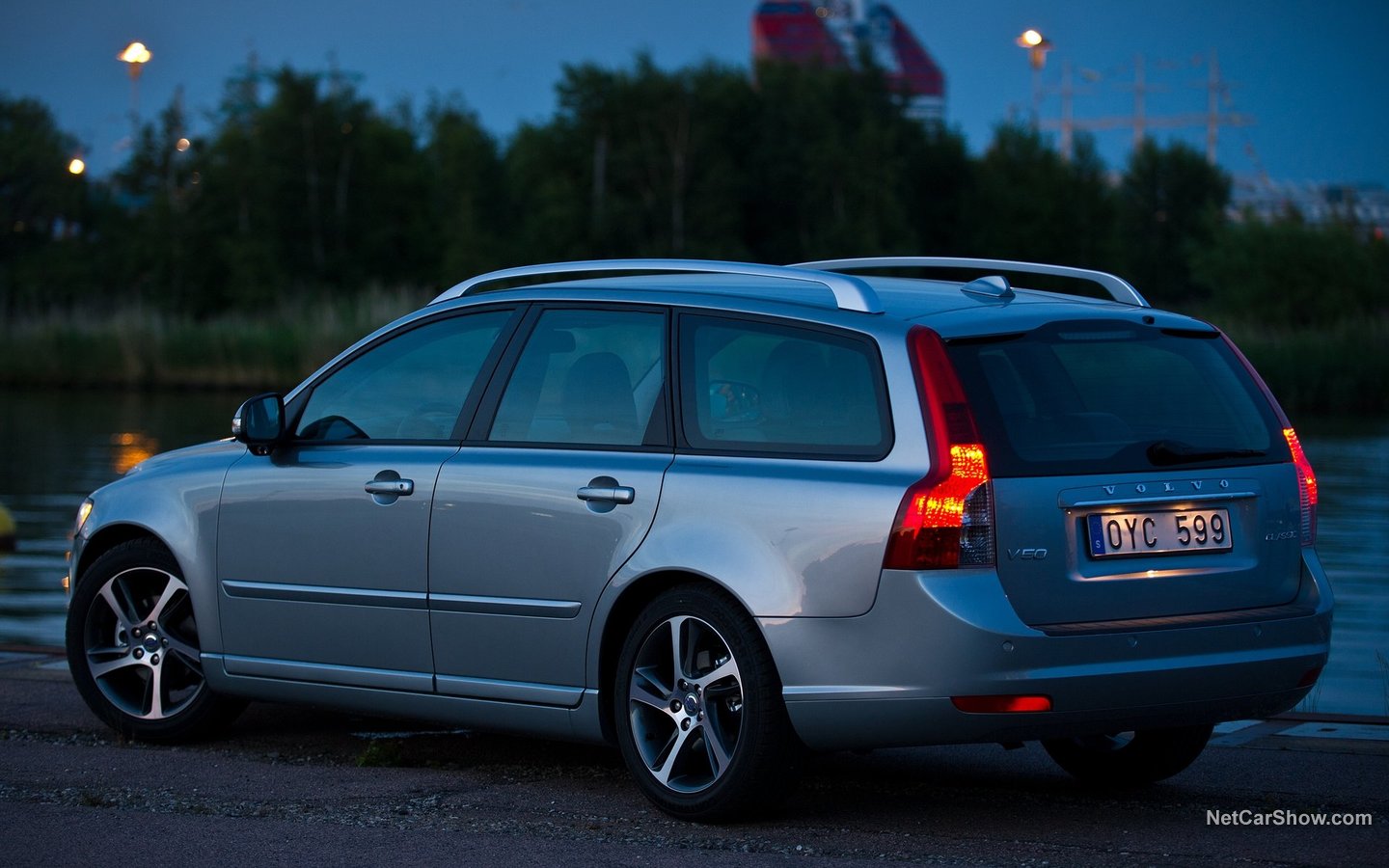 Volvo V50 2008 c420ce5e