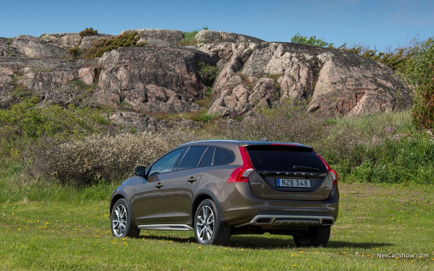 Volvo V60 Cross Country 2016 a21d598d
