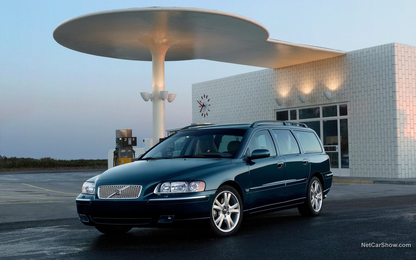 Volvo V70 2007 f0e84f93