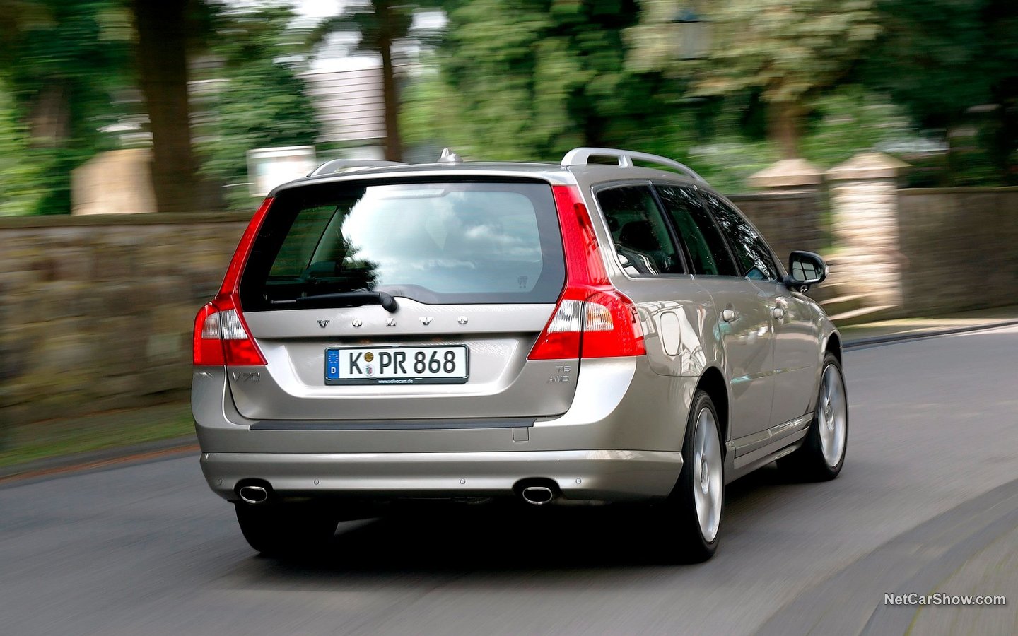 Volvo V70 2008 24d61513