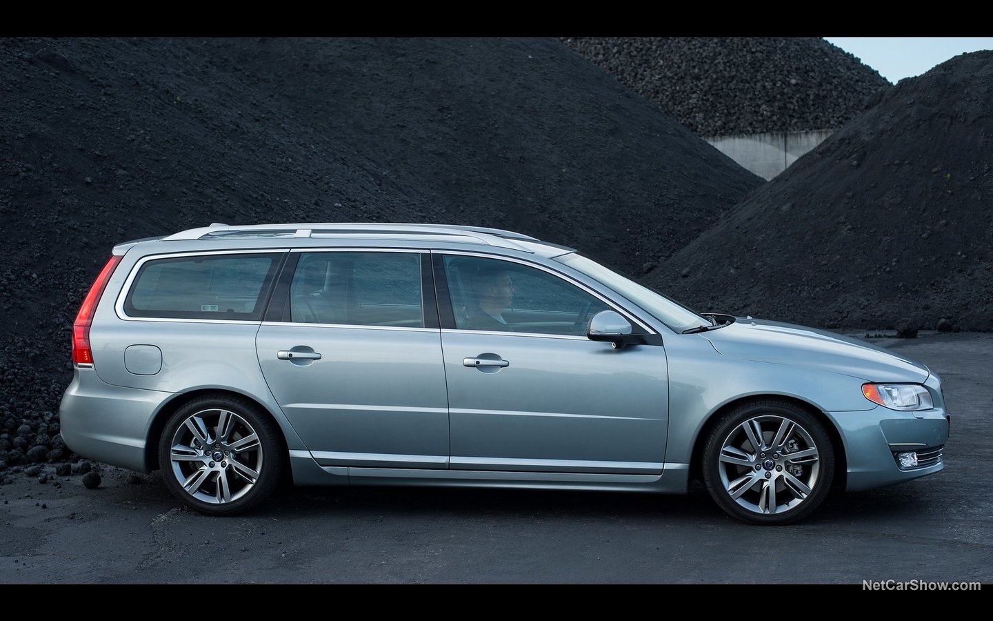 Volvo V70 2014 71669fc4