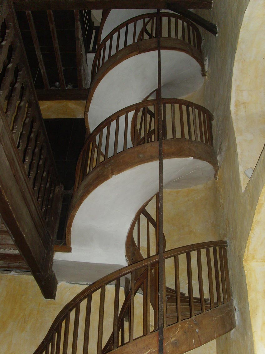 stairs1.JPG