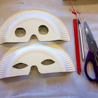 It's cheap Pakistani Mastermind C'est Carnaval : On fabrique des masques avec des assiettes en carton - Les  papooses chez Juliette