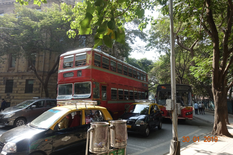 Mumbai toujours ! les bus anglais sont toujours fonctionnels...