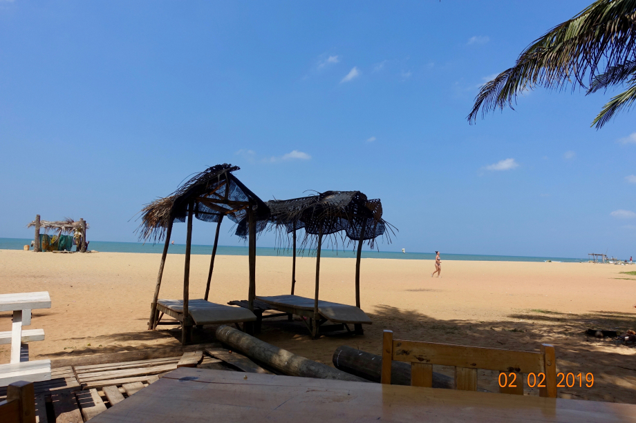 La belle plage de Negombo où nous avons posé quelques heures nos valises après l'Inde.