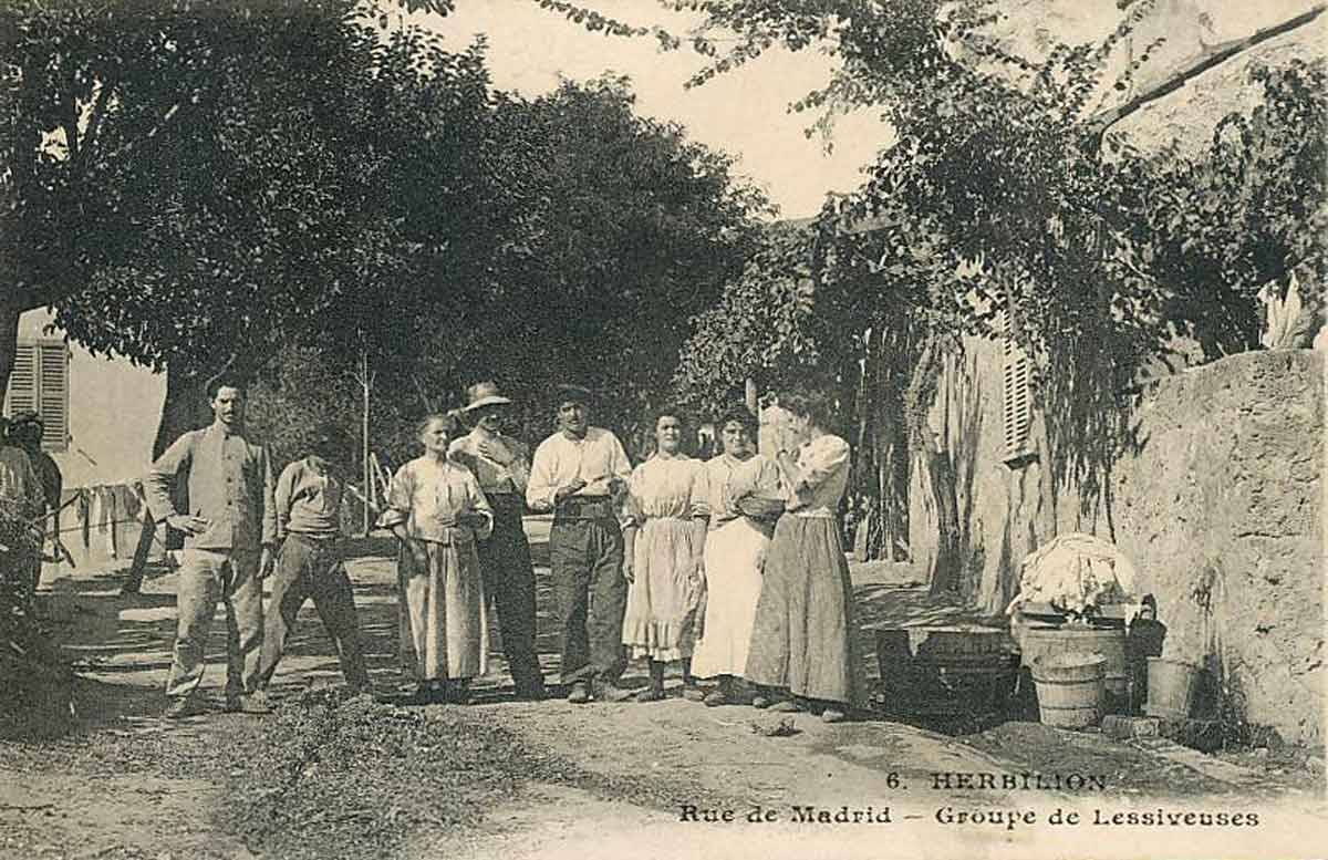 HERBILLON  Vue  de la Rue  de  Madrid  ( premiers  colons  d'origine espagnole ). Photo datant de 1906.