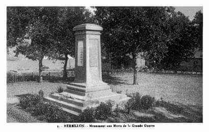 Herbillon : Stèle  monument  aux  morts