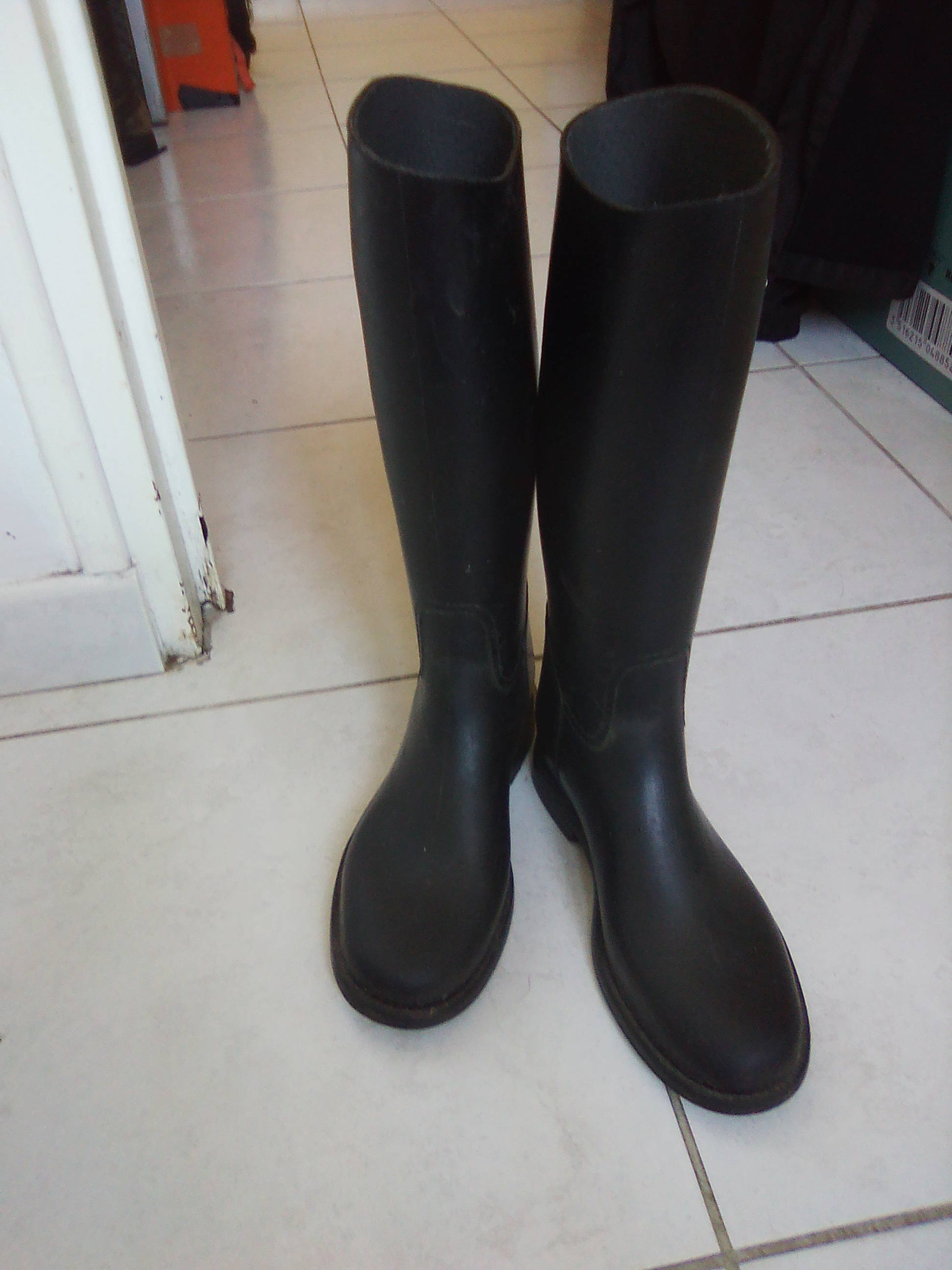 Bottes d quitation enfant. Urgence vente