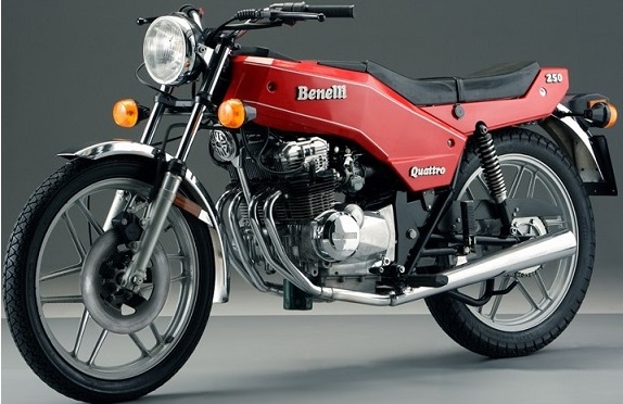 BENELLI-250-quattro-1977.jpg
