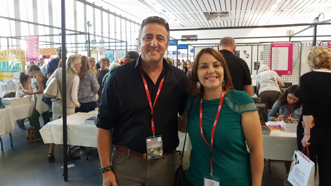 Avec la talentueuse Clarisse Sabard, salon de Mouans-sartoux...