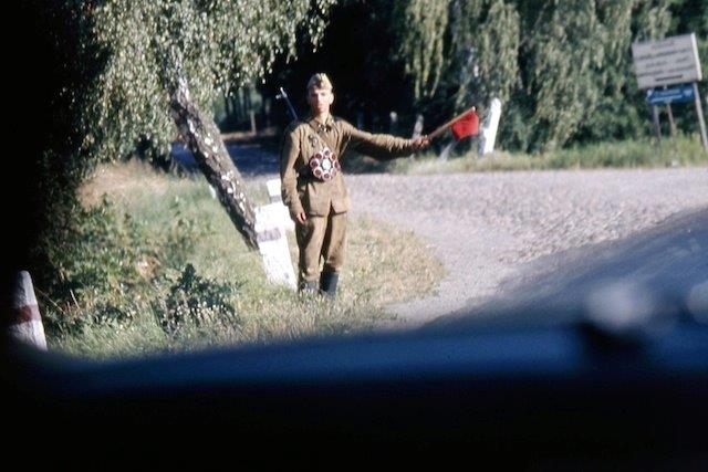 le Jalonneur jalonne la mercédès par erreur...