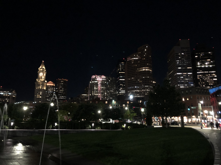 Boston de nuit en sortant du restaurant