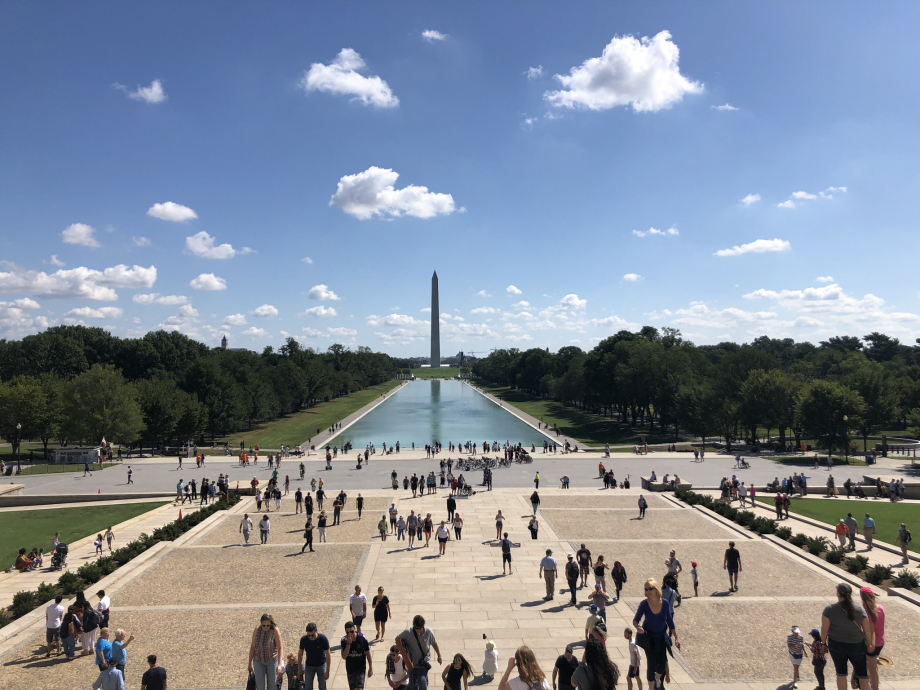 Jolie vue du National Mall des marches du Lincoln Mémorial