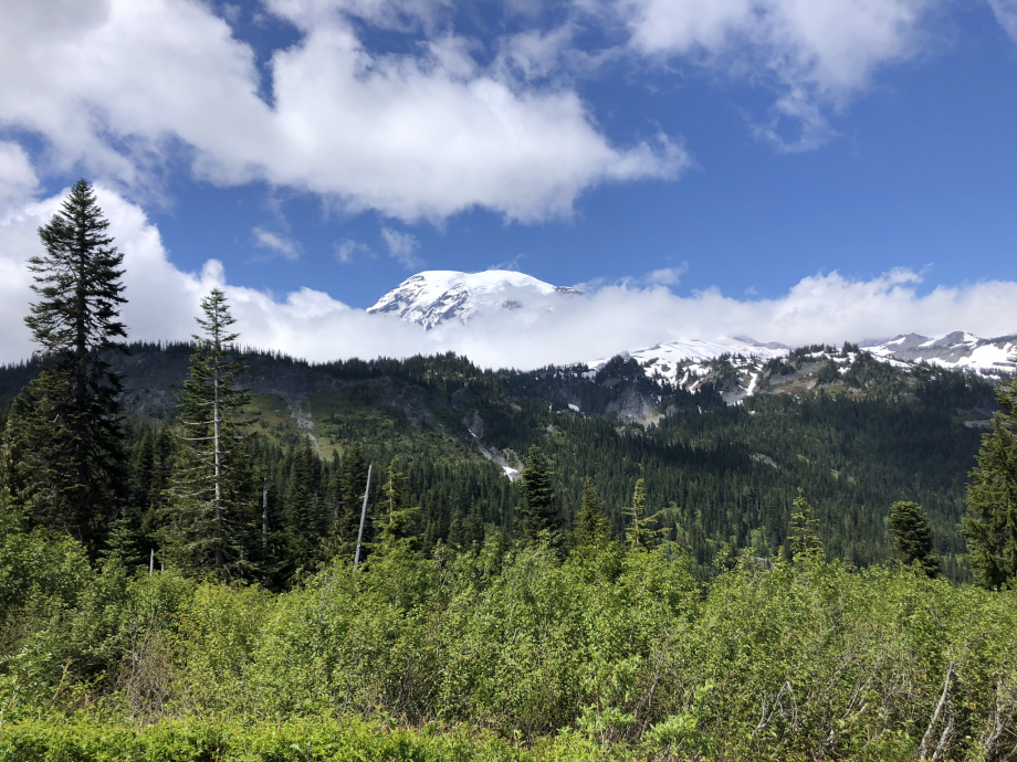 Ah le Mount Rainier tente une percée !