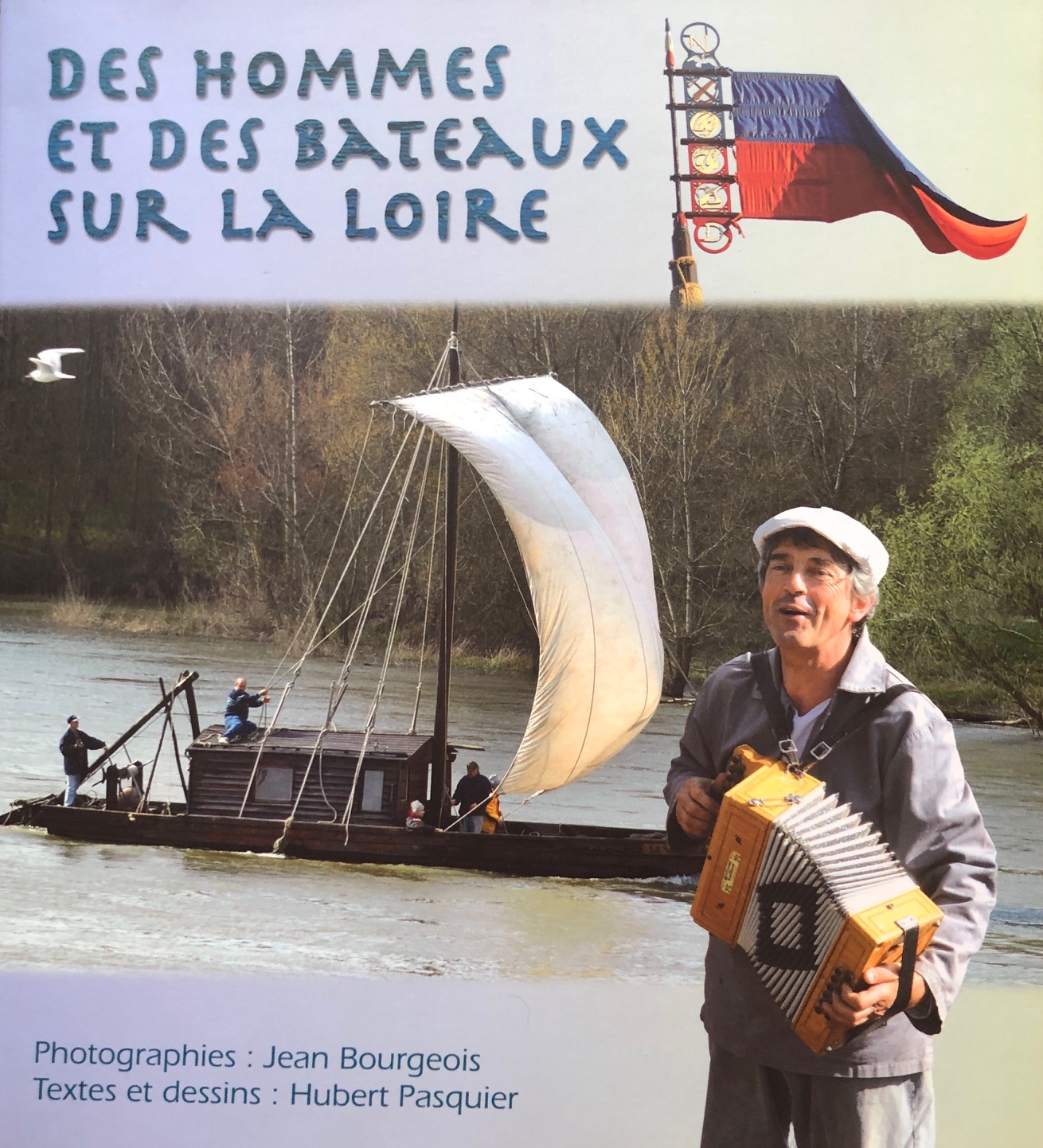 BOURGEOIS - Des hommes et des bateaux sur la LOire IMG_1032