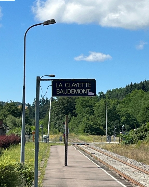 la clayte gare.jpg