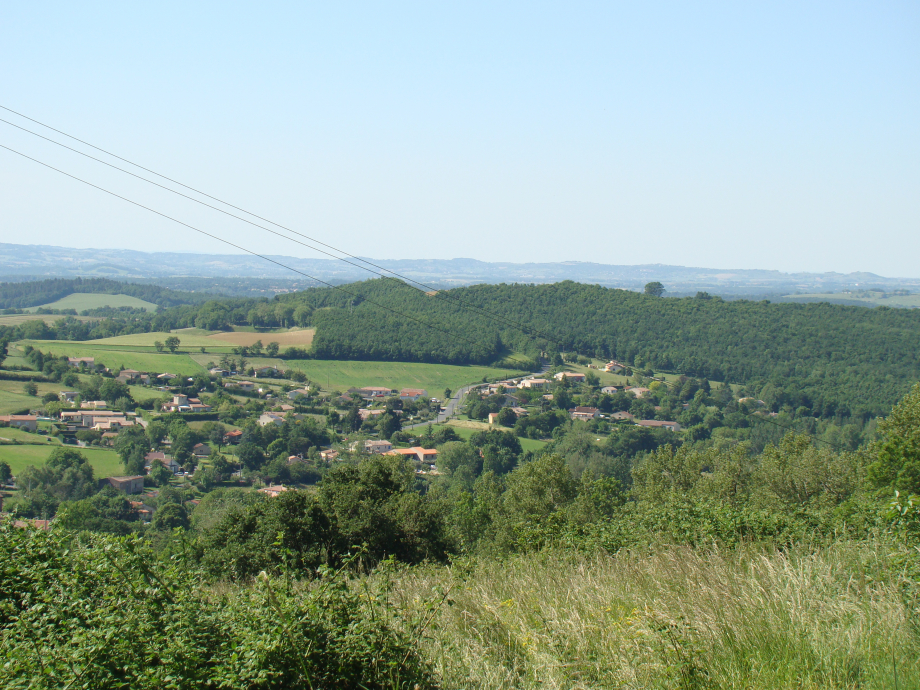 Le village d'Escoussens