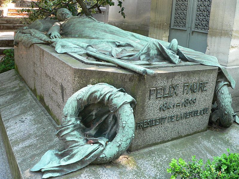 Gisant de Félix Faure,  oeuvre du sculpteur René de Saint-Marceaux