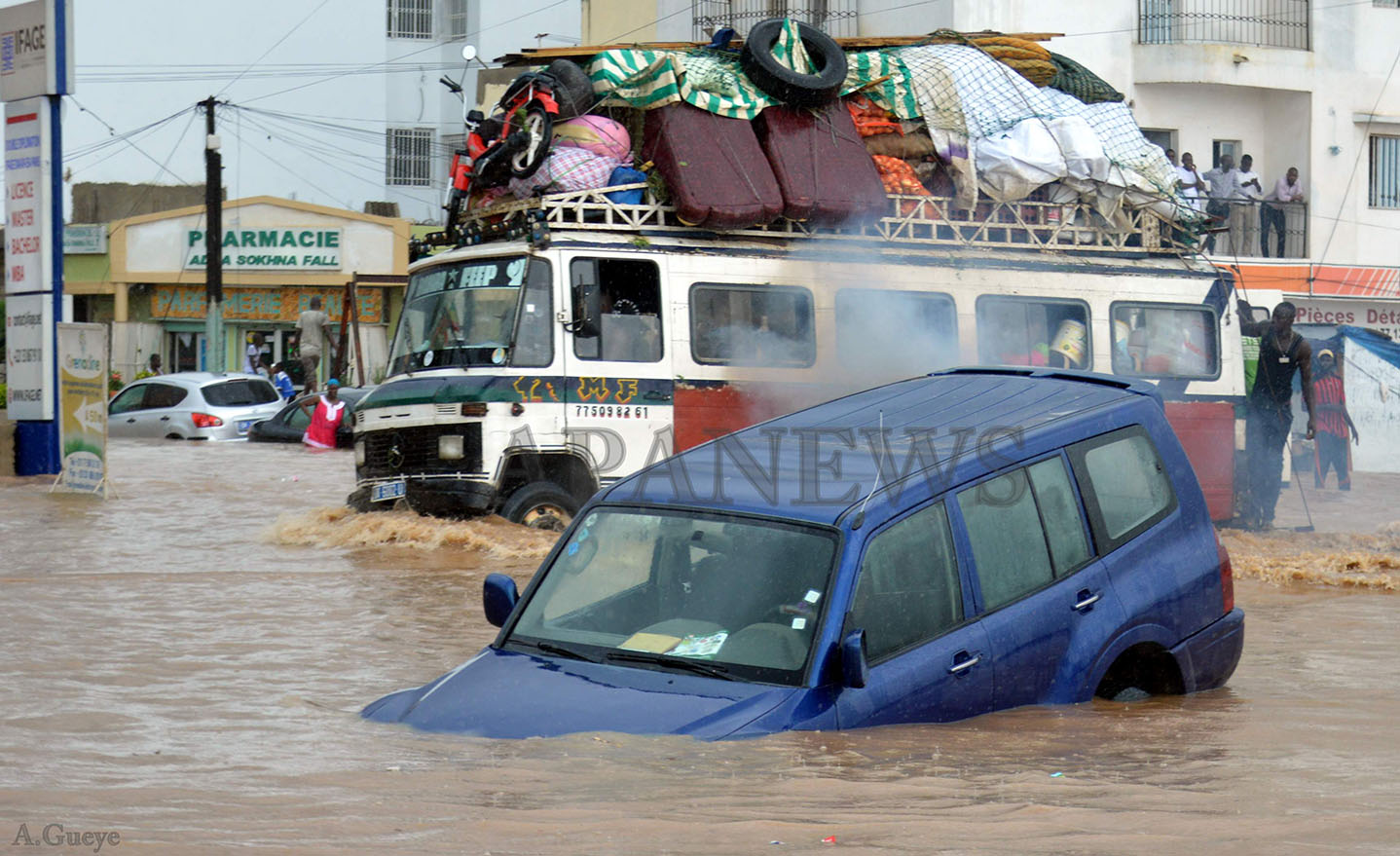 INONDATIONS DAKAR