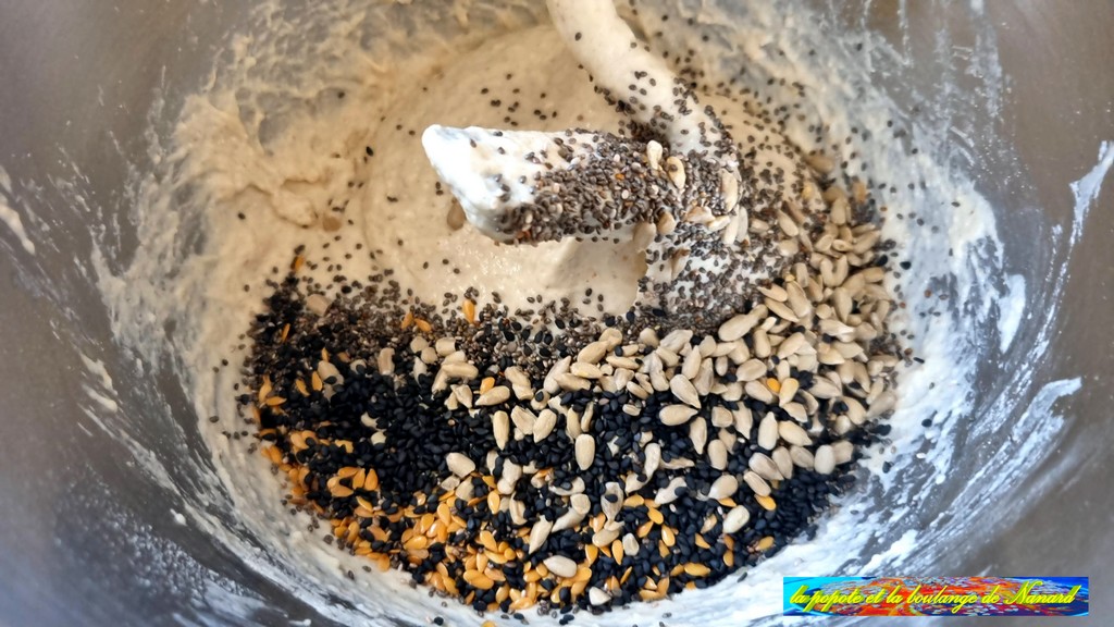 Ajouter le mélange de graines