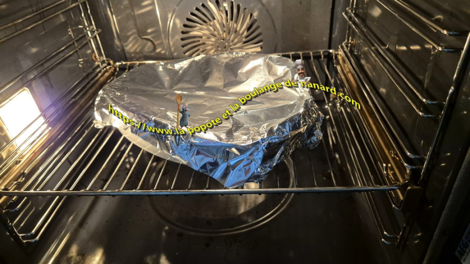 Couvrir les cèpes d\\\'un papier aluminium puis les laisser réchauffer à 130°C jusqu\\\'à la fin de cuisson du risotto
