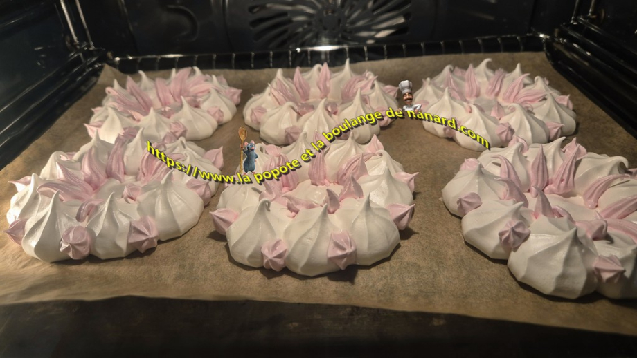 Cuire la meringue pendant 2 heures à 90°C