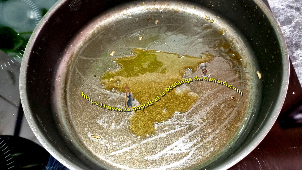 Faire chauffer une cuillère à soupe d\\\'huile d\\\'olive dans la même sauteuse
