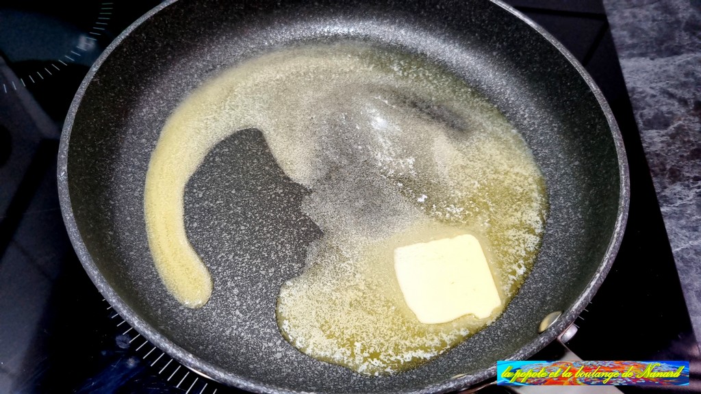 FAire fondre le beurre dans une poêle