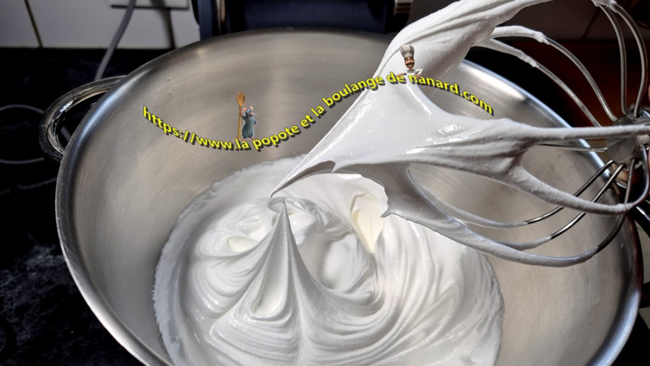 La meringue doit être bien ferme