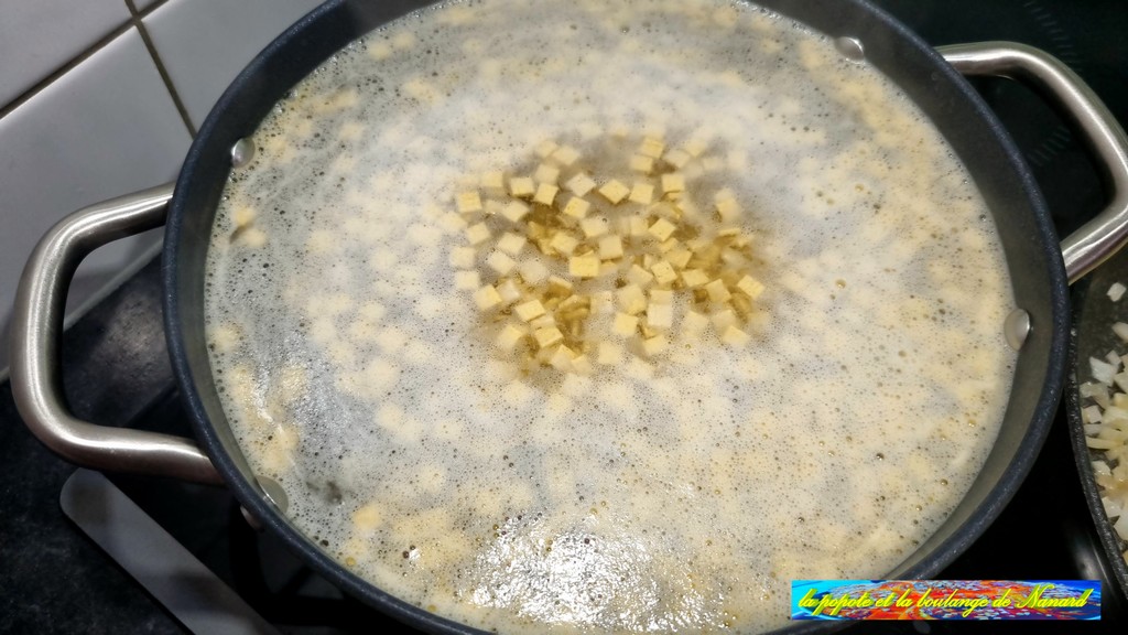 Laisser cuire les crozets à petit bouillon pendant 15 minutes