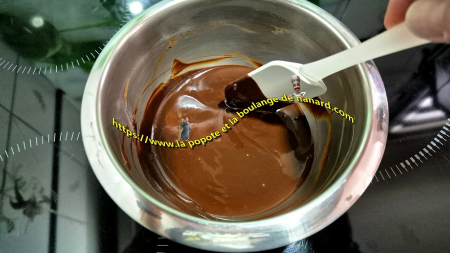 Mélanger correctement pour bien lisser la ganache