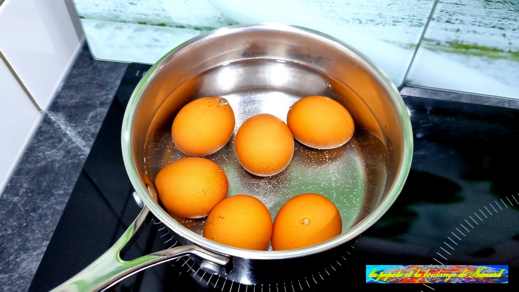 Mettre les œufs à cuire départ à l\\\'eau froide