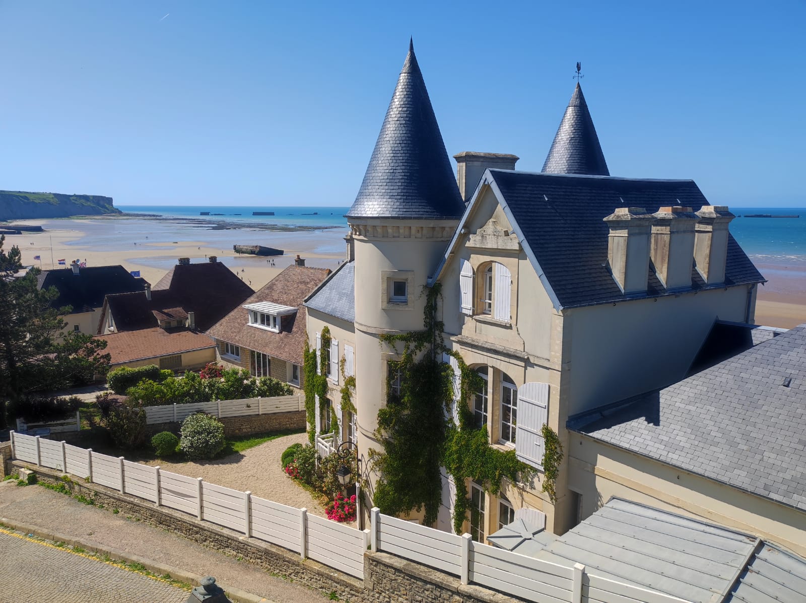 belle maison Arromanches