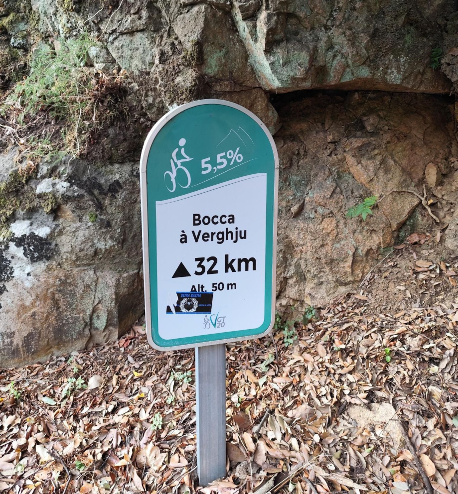 Corse J4