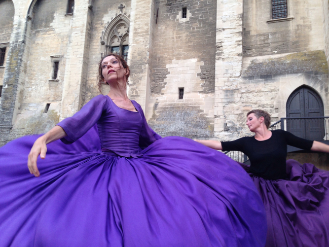 L'évanouissement de karlotta, avec Sandrine Fretault et Mélina Doudoux Festival d'Avignon, 2015,