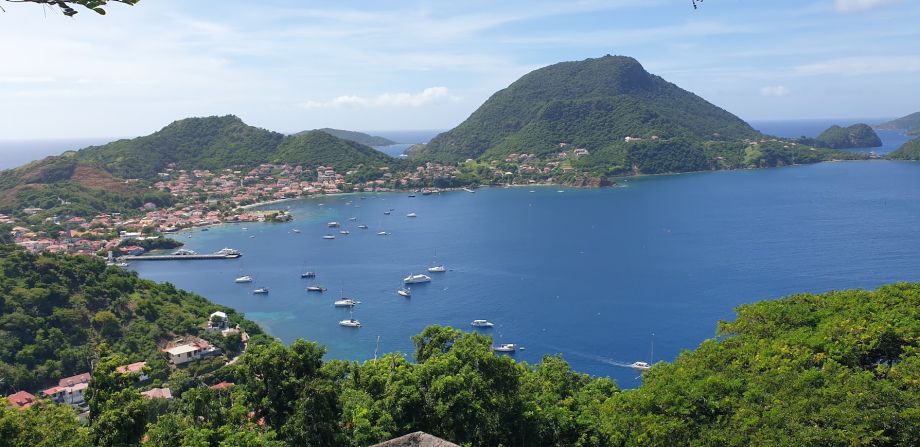 Les Saintes