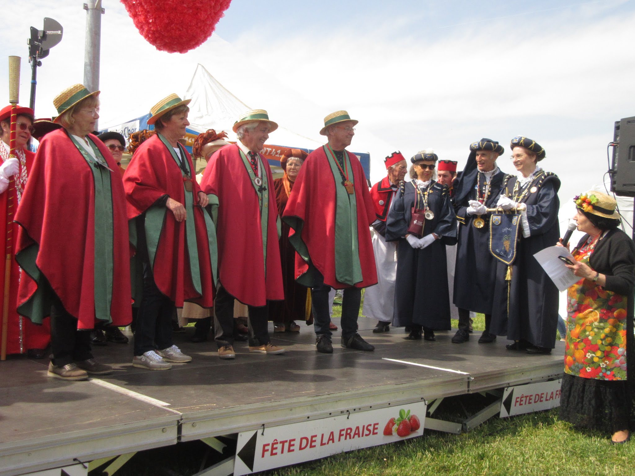 Comité des Fêtes de Cour-Cheverny, Fête de la Fraise