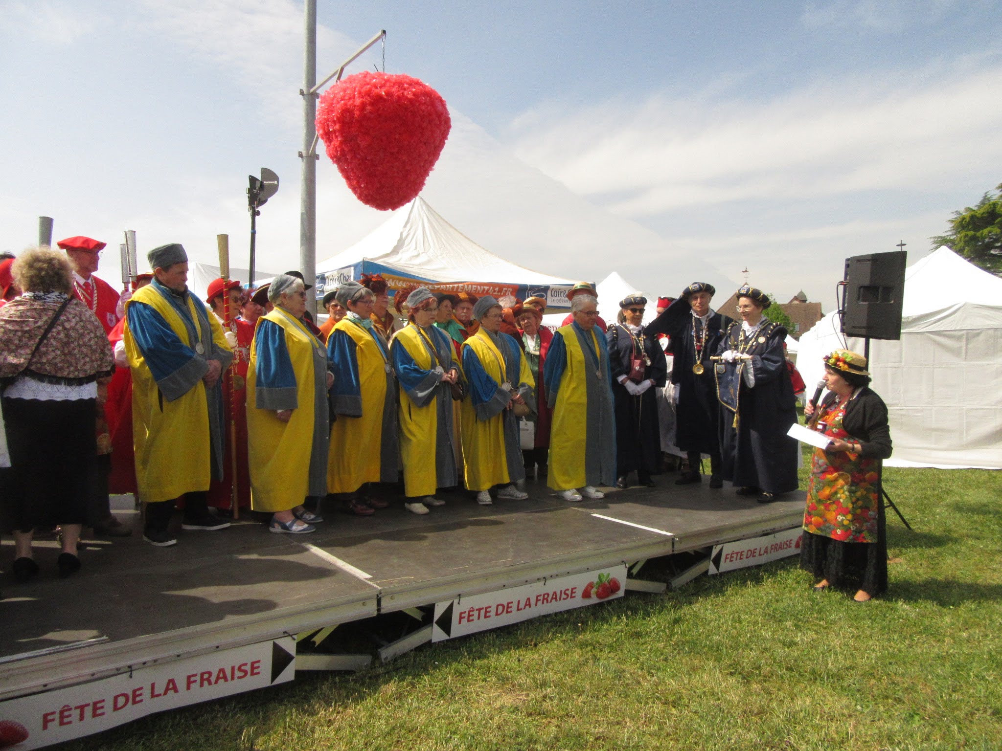 Comité des Fêtes de Cour-Cheverny, Fête de la Fraise