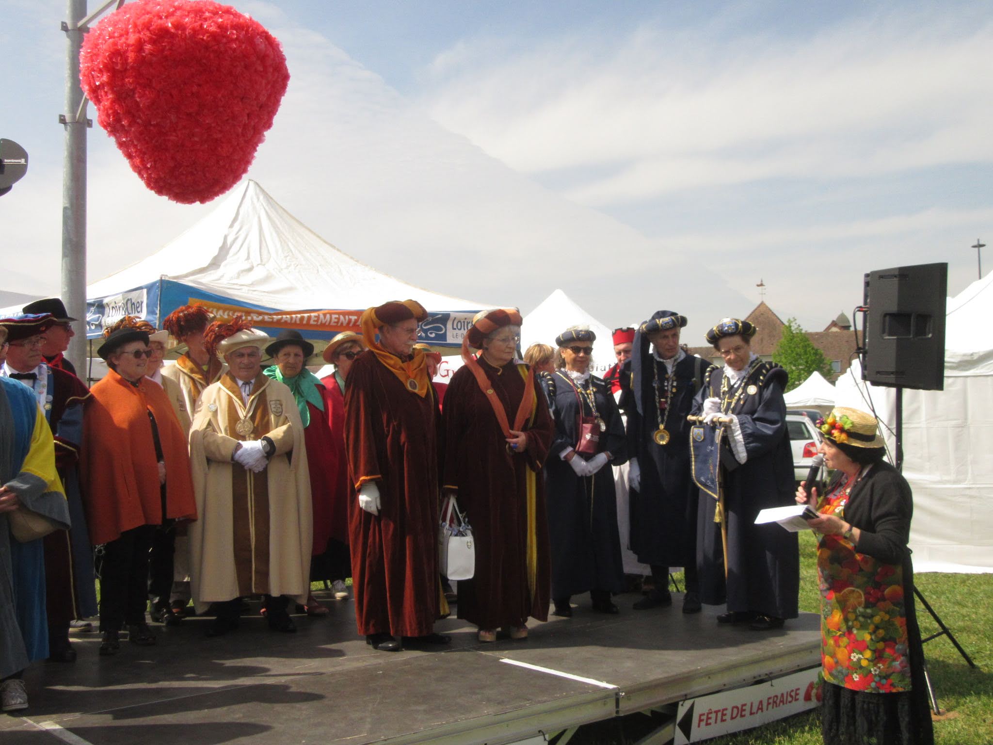 Comité des Fêtes de Cour-Cheverny, Fête de la Fraise