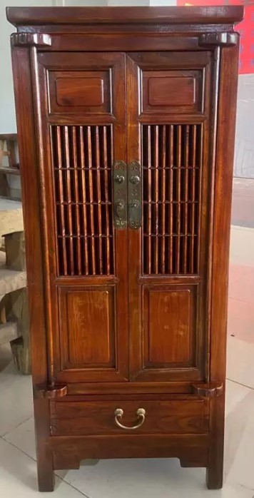 Petite armoire vietnamienne