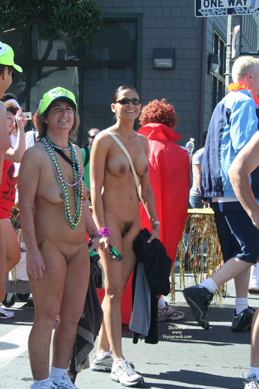 2244240-bay-2-breakers-2008