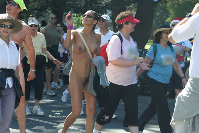 2244243-bay-2-breakers-2008