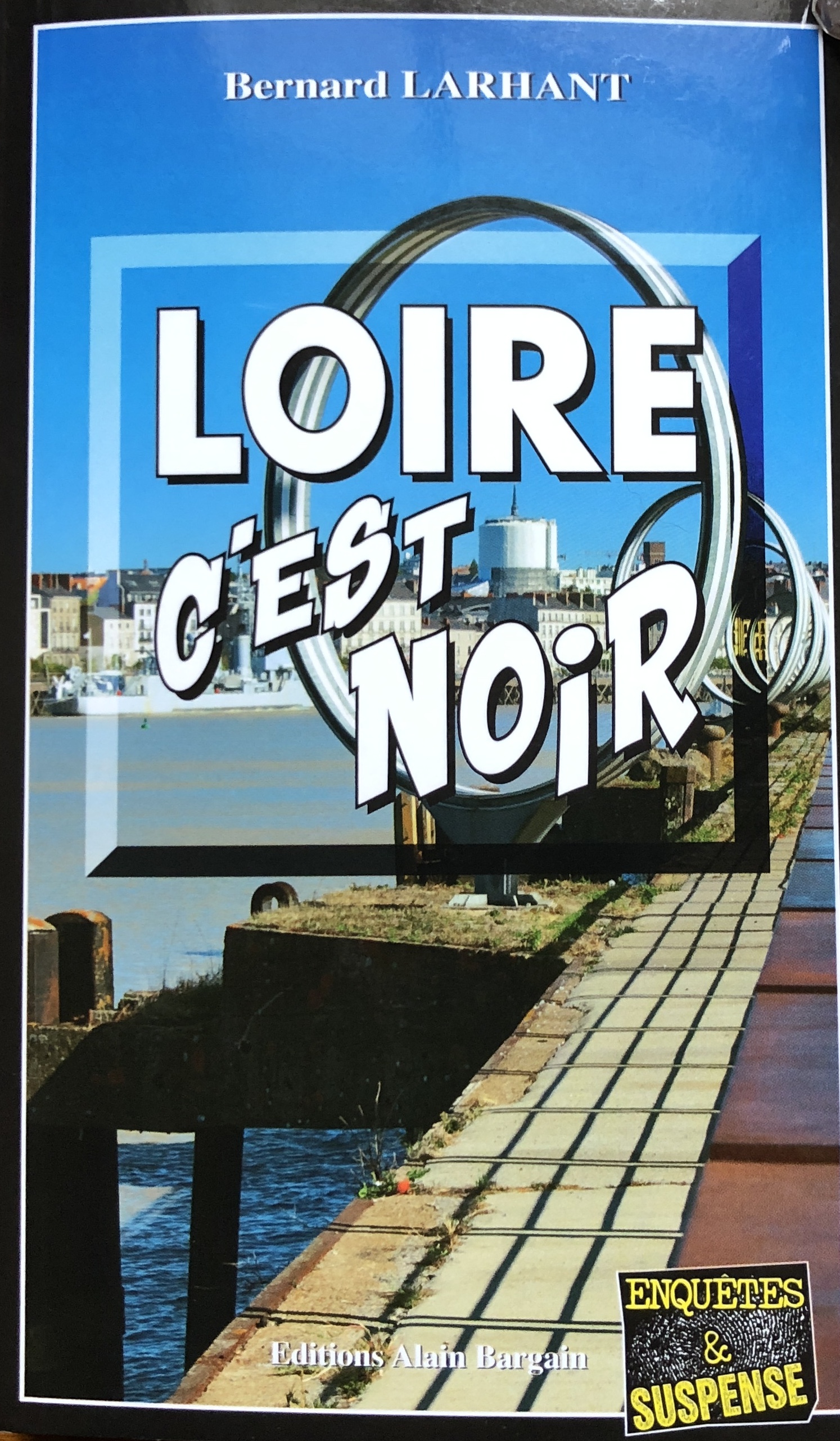 LARHANT Loire c'est noir