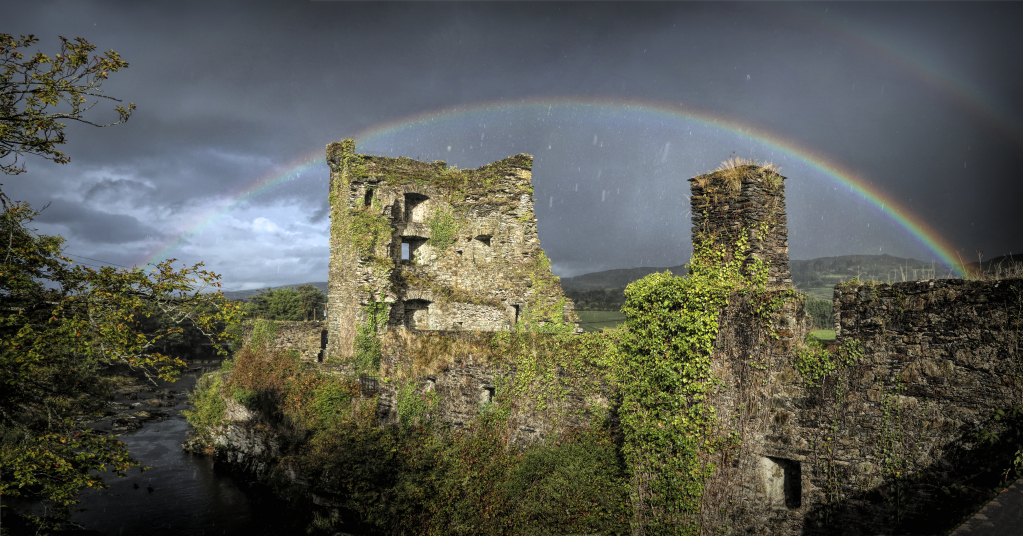 220905.7E - Kealkill, Co. Cork - Carriganass Castle panorama-Edit